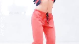 Nora fetehi Red Hot dance
