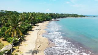 LOVELY BEACH