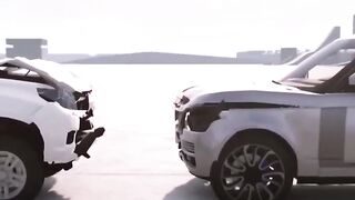 Range rover 2022 compare with lc 300 Damage Testing. ????????????