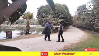 Slap prank with molvi prankster