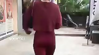 Janhvi ki behen Khushi Kapoor aayi