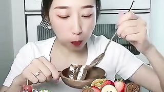 Mukbang | Asmr dessert challenge