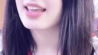 Cute Girl Video Clip