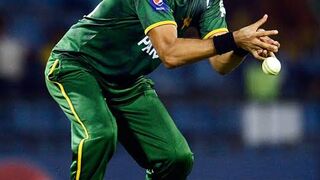 Funny Pakistani Fielding Fails in Real Cricket 22 : Just Pakistani Things #shorts #CricketFail