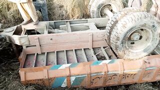 Tractor Trala Nehar Me Gir Gya????