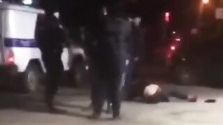 В Пензенской области полицейские молча наблюдали за избиением человека