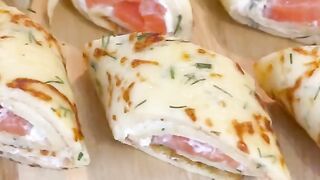 Блинчики с красной рыбой