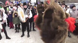 Romanians perform bear dance ahead of New Year