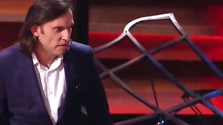 Камеди влиятельный человек