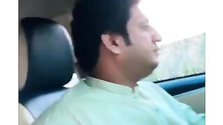 Yaar to yaar hota hen