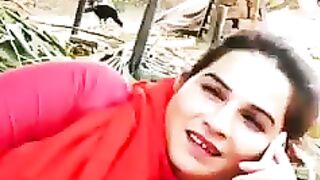 Aunty kesy logon phansati hai