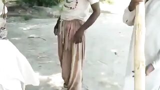 سب سے بڑا مسئلہ کمر کی درد تھا آخر کار وہ ایم بی بی ایس مل ہی گیا