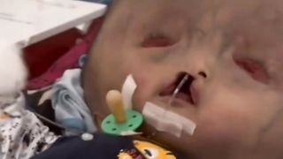 All family pray of Allah in this baby please share like subscribe