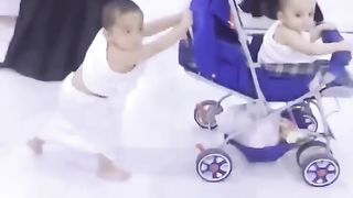 Jumma Mubarak???????? Makkah Cute baby????????????Daily #short #islamicshorts #makkah #cutebaby #jummamubarak