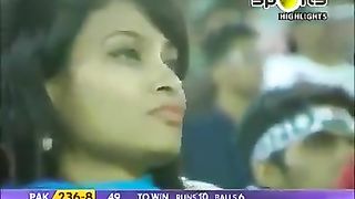shahid Afridi wounderful huge sixses vs india
