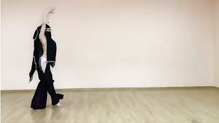 This beat dance. Beautiful girl