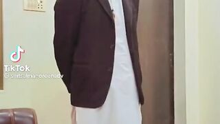 Munshi q bola????????????
