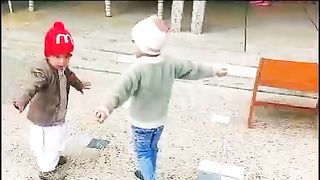 Kids dance