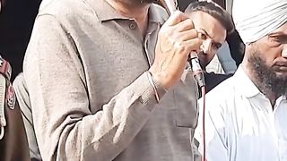 Sidhumoosewala Father Speach in Pind Moose sidh Fans #sidhumoosewala