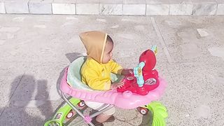 Musa waker chalaty hui