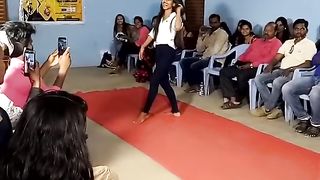 Unstopable ???? Crazy Dance On Saki Saki like Nora Fatehi