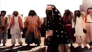 Koi pathr se na mary