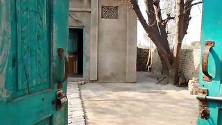 گاؤں کی خوبصورت مسجد