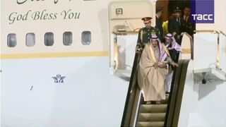 How Saudi King Sulman Travel