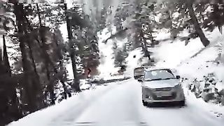Snow fall in kashmir
