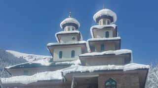 Snow avalanche#azraki