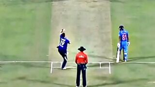 Kohli Great shot vs Srilanka