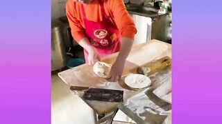 ПРИКОЛЬНОЕ ВИДЕО КОТОРОЕ СТОИТ ПОСМОТРЕТЬ. РЕККОМЕНДУЮ К ПРОСМОТРУ ВСЕМ