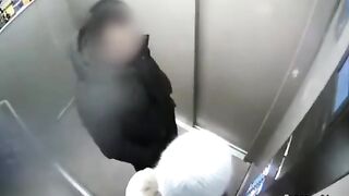 13-летней девочке удалось вырваться из похотливых объятий 28-летнего сургутянина.