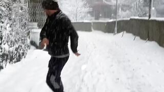 A handsome man enjoying in snow || Snowfall in Pakistan|| GILGIT BALTISTAN