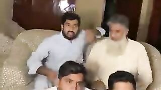 Ashiq banaya ????????????