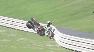 Moto Gp crash