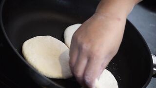 "Flat Bread: A Versatile and Delicious Food for Any Meal"