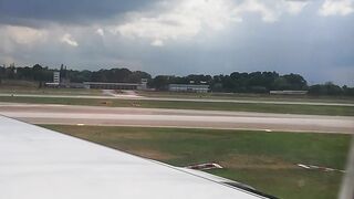 Take off View of Singapore Changi Airport (SIN) to Seoul (ICN) - South Korea