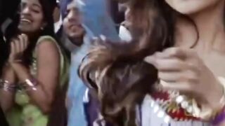 Deepika satus with saif ali khan videos