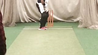 Best net practice for lefty cricket lover
