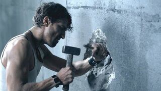 Man Gets Trapped In A Mysterious Place movie explain in hindi