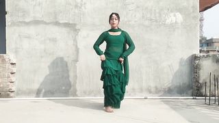 Mehndi laga ke rakhna