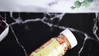 Vitamin E Capsules Acidic Anti wrinkle Regenerating