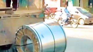 Mehnat main ha azmat check it video
