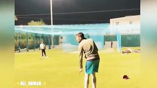 Muhammad Amir bowling