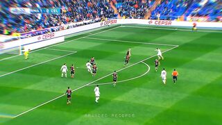Cristiano- ronaldo-Silenced-MESSI-Chants-wattsapp-status video