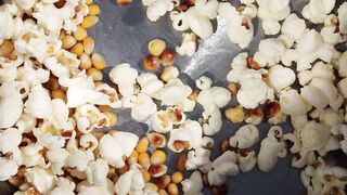 Popcorn cooking