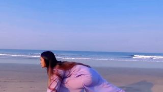 Beautiful girl Yoga Poses ❤️