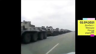 В России к границам Донбасса движется боевая техника и вертолёты!