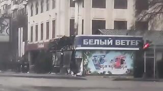 Страшные кадры разрушенного протестующими Алматы.